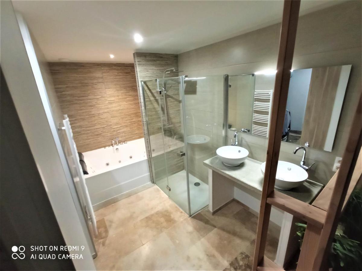 Villa Entiere Bellevue - Balneo - Piscine - Clim Montséret Dış mekan fotoğraf